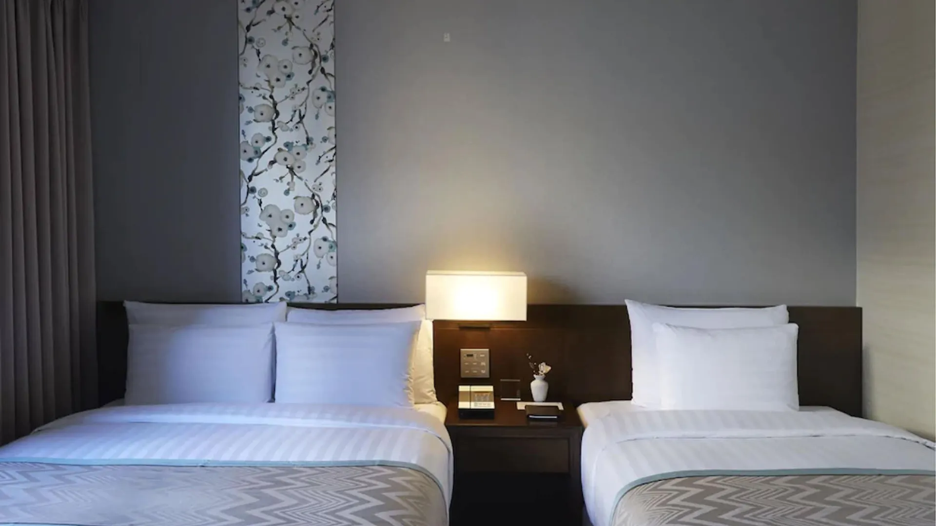Royal Hotel סיאול 4*,  קוריאה הדרומית